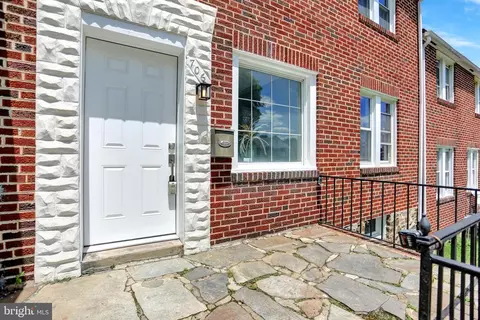 Exterior - 706 E Cold Spring Ln, Baltimore, MD 21212 photo 2 of 2