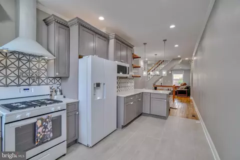 903 W 34th St, Baltimore, MD 21211