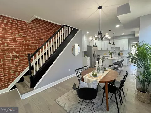 700 S Dean St, Baltimore, MD 21224 photo 5