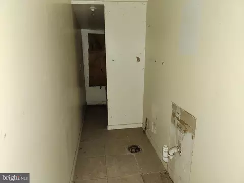 Entry Way - 2127 Mchenry St, Baltimore, MD 21223 photo 6 of 6