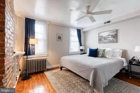 Bedroom - 1439 Riverside Ave, Baltimore, MD 21230 photo 1 of 3