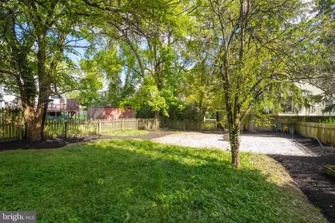 Exterior - 6019 Sycamore Rd, Baltimore, MD 21212 photo 6 of 12