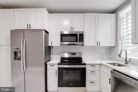 Kitchen - 926 E 20th St, Baltimore, MD 21218 photo 1 of 1