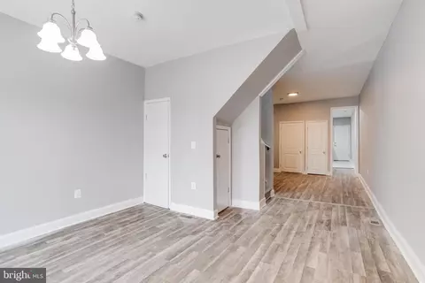 Entry Way - 926 E 20th St, Baltimore, MD 21218 photo 1 of 2