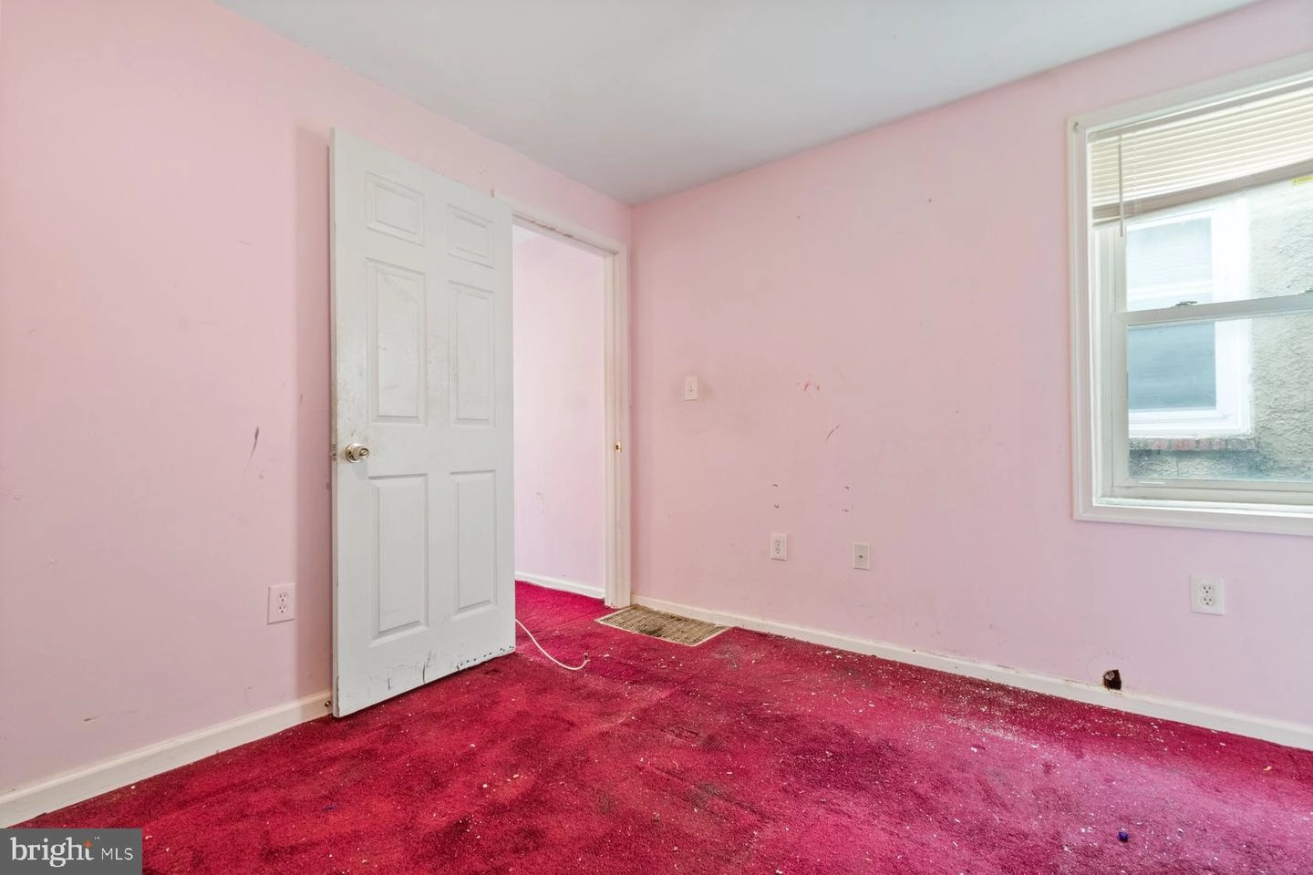 Bedroom - 1226 N Spring St, Baltimore, MD 21213 photo 3 of 6