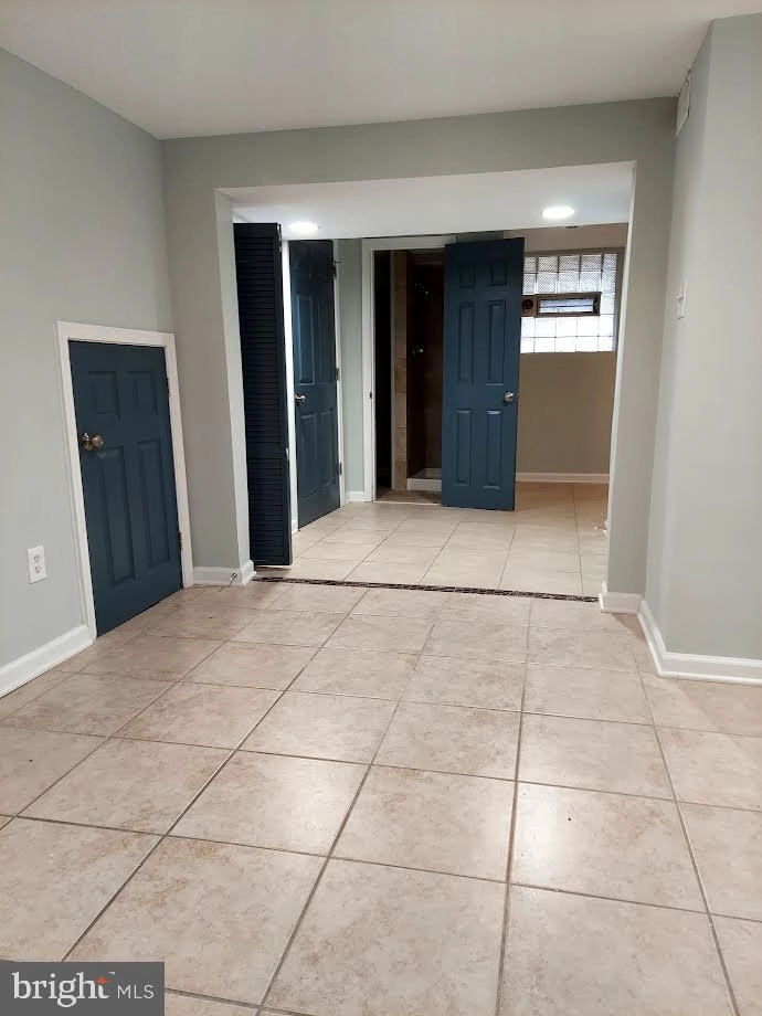 517 Brisbane Rd, Baltimore, MD 21229 photo 12