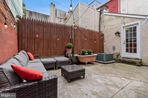 Exterior - 1832 E Pratt St, Baltimore, MD 21231 photo 3 of 3
