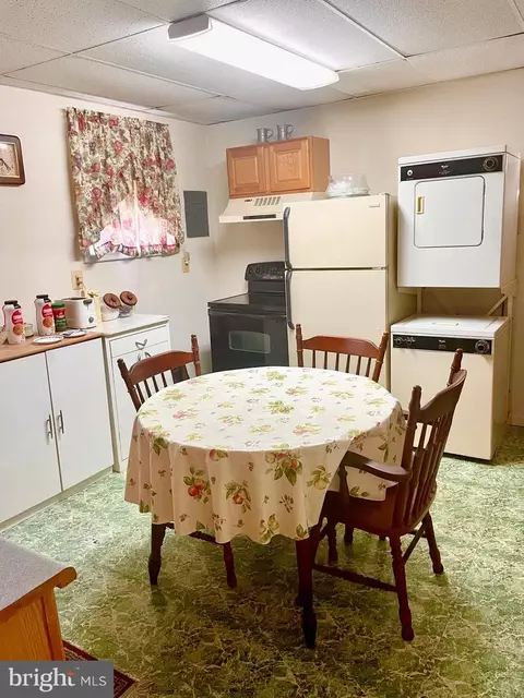 3209 E Lombard St, Baltimore, MD 21224 photo 5