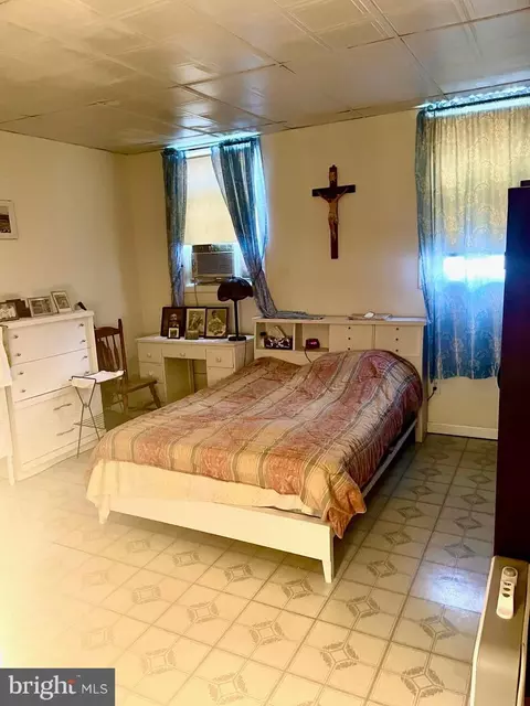 3209 E Lombard St, Baltimore, MD 21224 photo 6