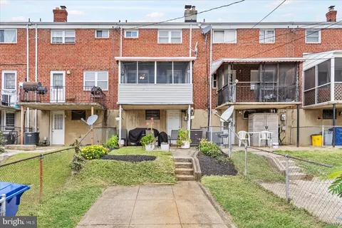 Exterior - 625 Queensgate Rd, Baltimore, MD 21229 photo 6 of 8