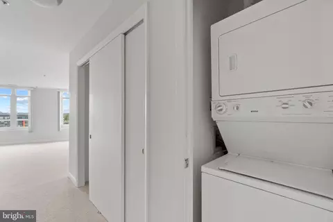 Other - 100 Harborview Dr #913, Baltimore, MD 21230 photo 4 of 6