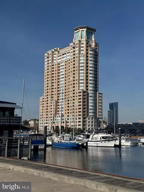 100 Harborview Dr #913, Baltimore, MD 21230