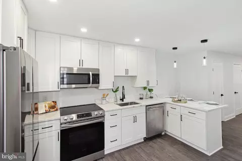 Kitchen - 3640 Beech Ave, Baltimore, MD 21211 photo 4 of 4