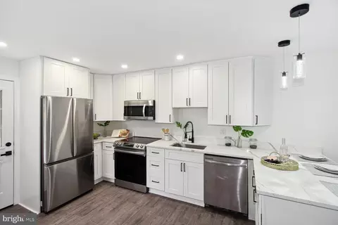 Kitchen - 3640 Beech Ave, Baltimore, MD 21211 photo 3 of 4