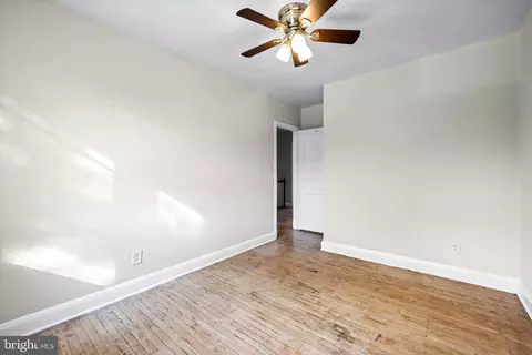 Bedroom - 1611 Northwick Rd, Baltimore, MD 21218 photo 4 of 5