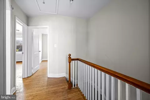 Entry Way - 1611 Northwick Rd, Baltimore, MD 21218 photo 3 of 4