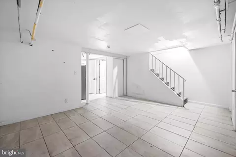 Entry Way - 1611 Northwick Rd, Baltimore, MD 21218 photo 4 of 4
