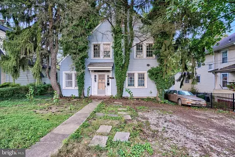 810 Evesham Ave, Baltimore, MD 21212 photo 1