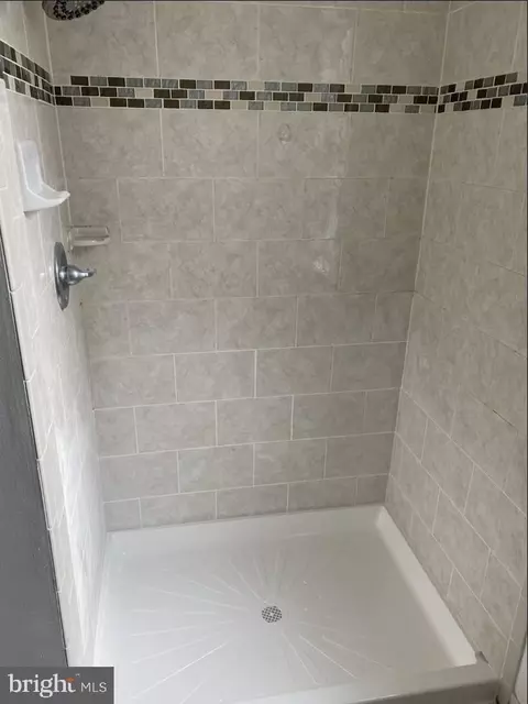 Bath - 2617 E Fayette St, Baltimore, MD 21224 photo 6 of 6