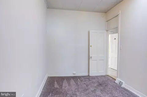 Bedroom - 2617 E Fayette St, Baltimore, MD 21224 photo 2 of 6