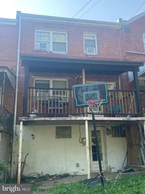 Exterior - 450 Random Rd, Baltimore, MD 21229 photo 3 of 3