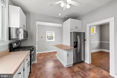 2907 Oakcrest Ave, Baltimore, MD 21234 photo 14