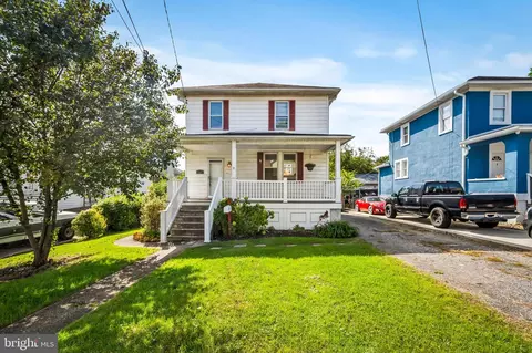 2907 Oakcrest Ave, Baltimore, MD 21234