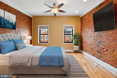 240 S Exeter St, Baltimore, MD 21202 photo 22