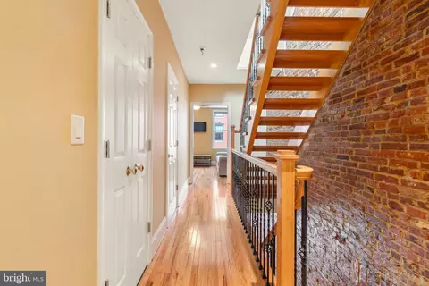 240 S Exeter St, Baltimore, MD 21202 photo 13