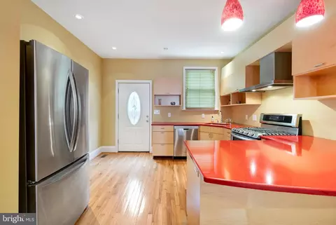 240 S Exeter St, Baltimore, MD 21202 photo 11