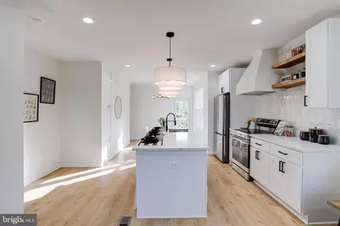 3401 Glenmore Ave, Baltimore, MD 21214 photo 10