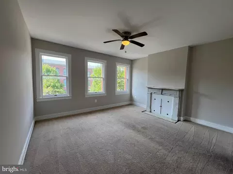 Living - 255 Robert St, Baltimore, MD 21217 photo 5 of 5