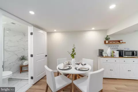 Dining - 4901 Gilray Dr, Baltimore, MD 21214 photo 5 of 5