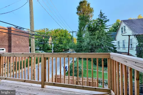 Exterior - 569 E 38th St, Baltimore, MD 21218 photo 3 of 7