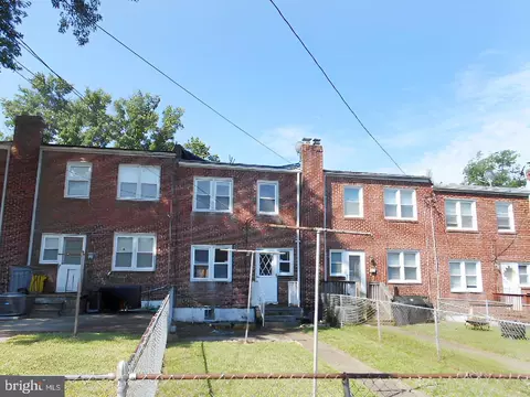 Exterior - 1223 Wicklow Rd, Baltimore, MD 21229 photo 2 of 3