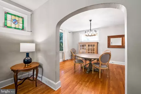 Entry Way - 3103 Weaver Ave, Baltimore, MD 21214 photo 1 of 4
