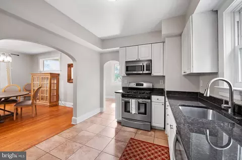 Kitchen - 3103 Weaver Ave, Baltimore, MD 21214 photo 4 of 4