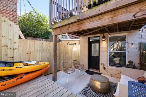 Exterior - 1638 E Baltimore St, Baltimore, MD 21231 photo 15 of 17