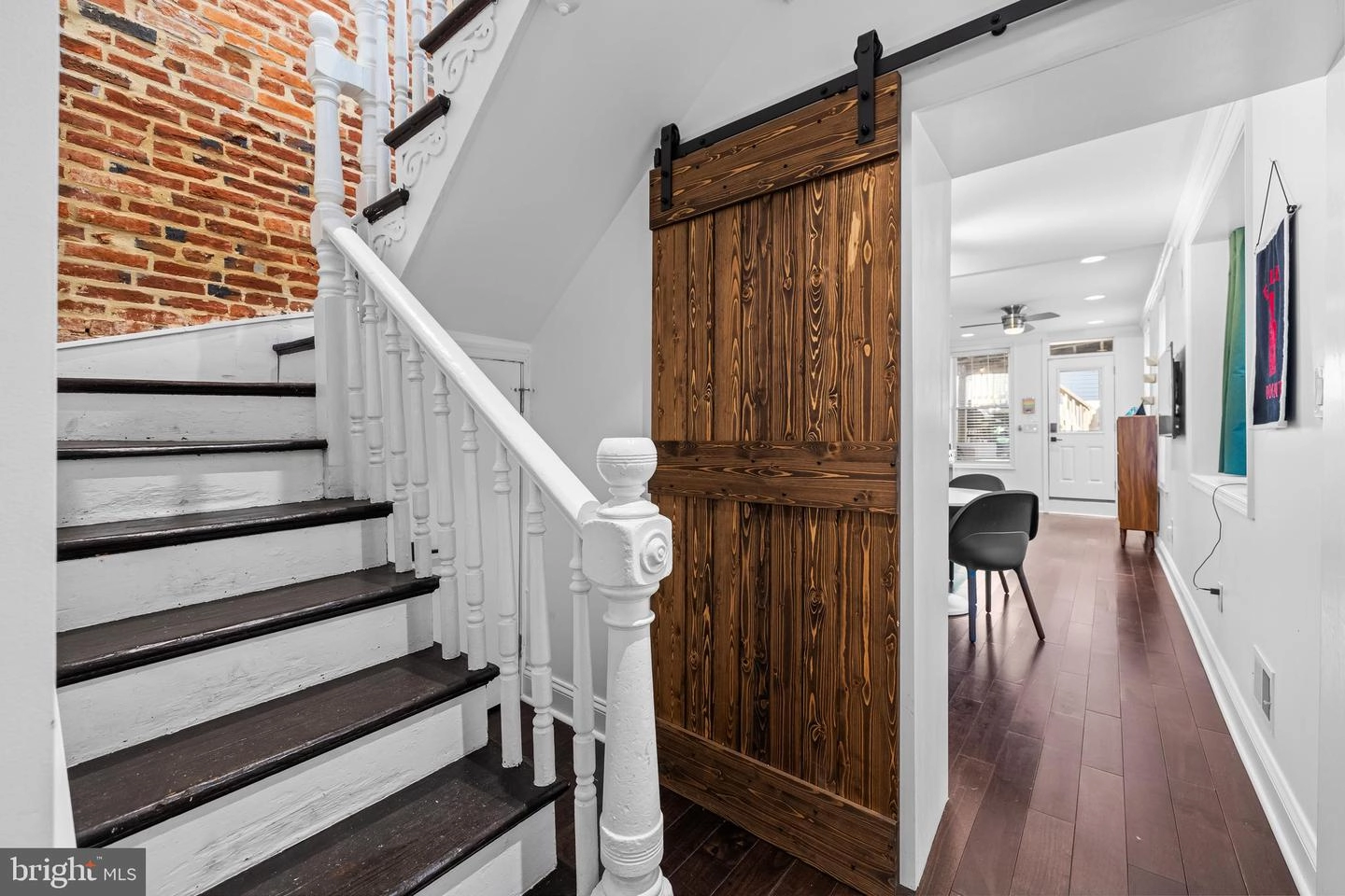Entry Way - 1638 E Baltimore St, Baltimore, MD 21231 photo 5 of 9