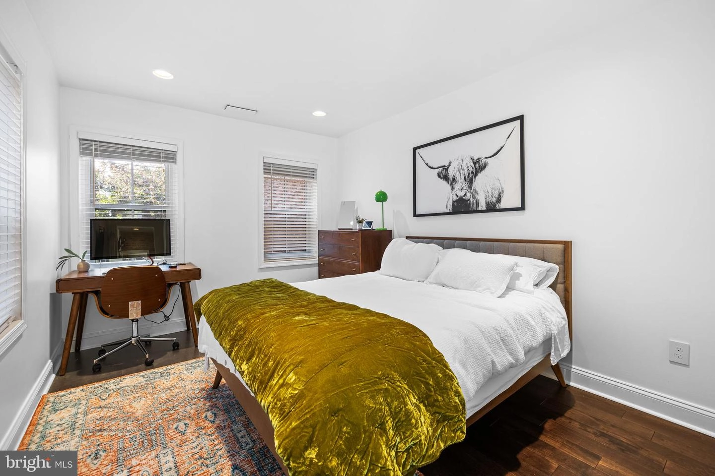 Bedroom - 1638 E Baltimore St, Baltimore, MD 21231 photo 1 of 6