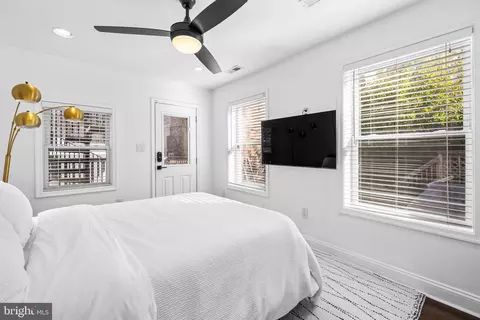 Bedroom - 1638 E Baltimore St, Baltimore, MD 21231 photo 6 of 6