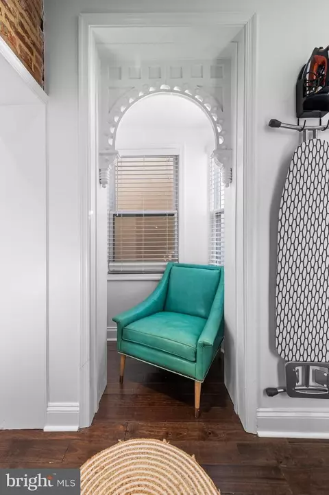 Entry Way - 1638 E Baltimore St, Baltimore, MD 21231 photo 7 of 9