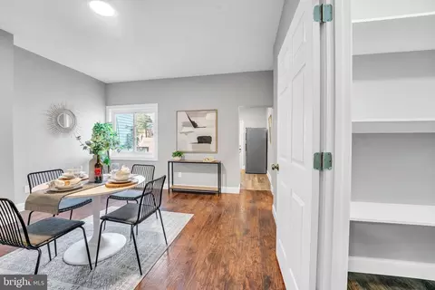 Entry Way - 3228 Sequoia Ave, Baltimore, MD 21215 photo 1 of 3