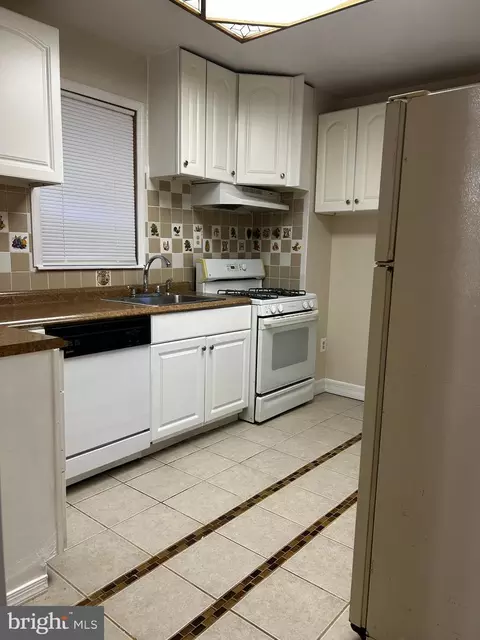 1942 Mchenry St, Baltimore, MD 21223 photo 3