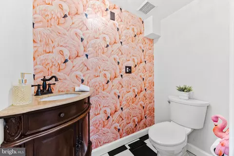3421 Keswick Rd, Baltimore, MD 21211 photo 11