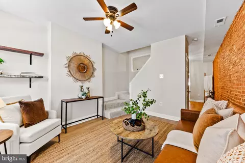3421 Keswick Rd, Baltimore, MD 21211 photo 3