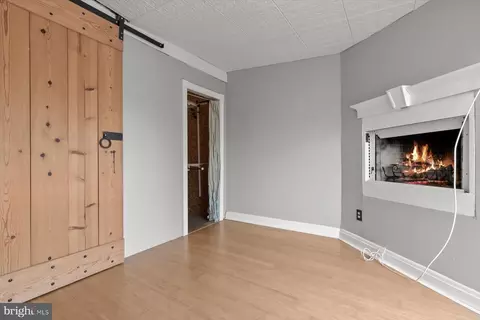 319 Scott St, Baltimore, MD 21230 photo 24