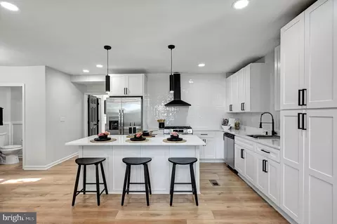 Kitchen - 3907 Woodlea Ave, Baltimore, MD 21206 photo 1 of 4