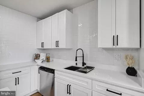 Kitchen - 3907 Woodlea Ave, Baltimore, MD 21206 photo 4 of 4