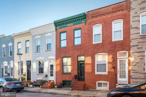 810 S Robinson St, Baltimore, MD 21224